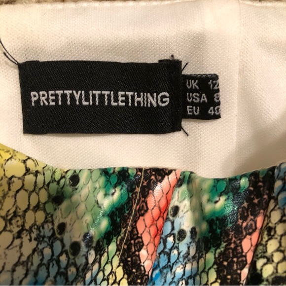 Pretty Little Things Multi Snake Faux Leather Bandeau Corset Top- NWOT Sz 8 - Picture 6 of 8